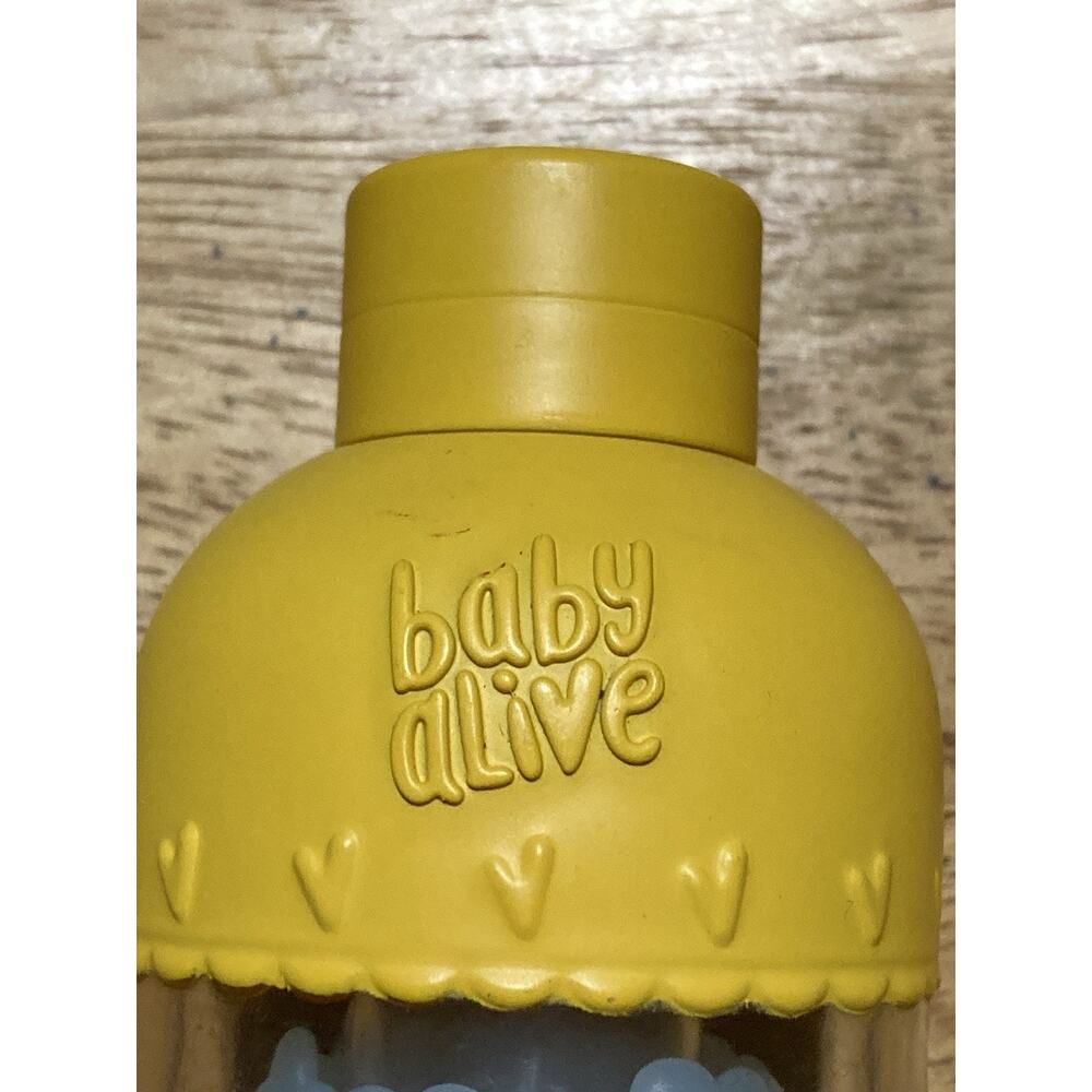 BABY ALIVE Snuggle Sophia Shampoo Replacement Bottle‎ Yellow - Picture 2 of 6